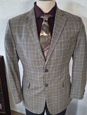 John W. Nordstorm Vtg. Houndstooth 85% Wool &15% Silk 2 Button Blazer Sz42R